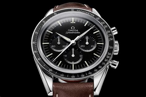 listino prezzi omega speedmaster|Omega Speedmaster price guide.